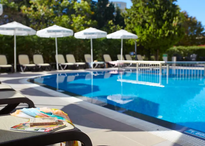 Aktinia Отель 3*