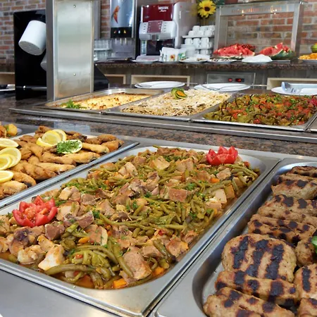 Готель Aktinia