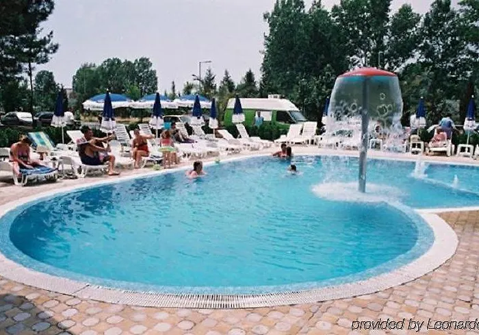 Aktinia Szálloda Napospart