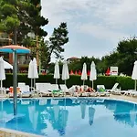 Хотел Aktinia
